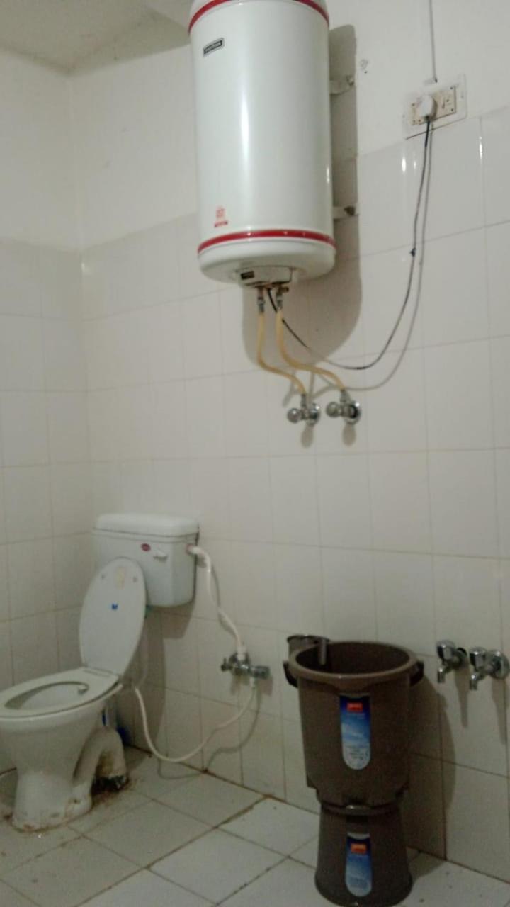 Hotel Senorita Srīnagar Eksteriør bilde